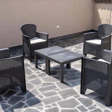 Casa Sautu-fau Santa Venerina