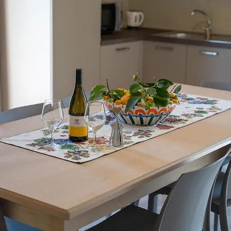 Nyaraló Casa Sautu-fau Santa Venerina
